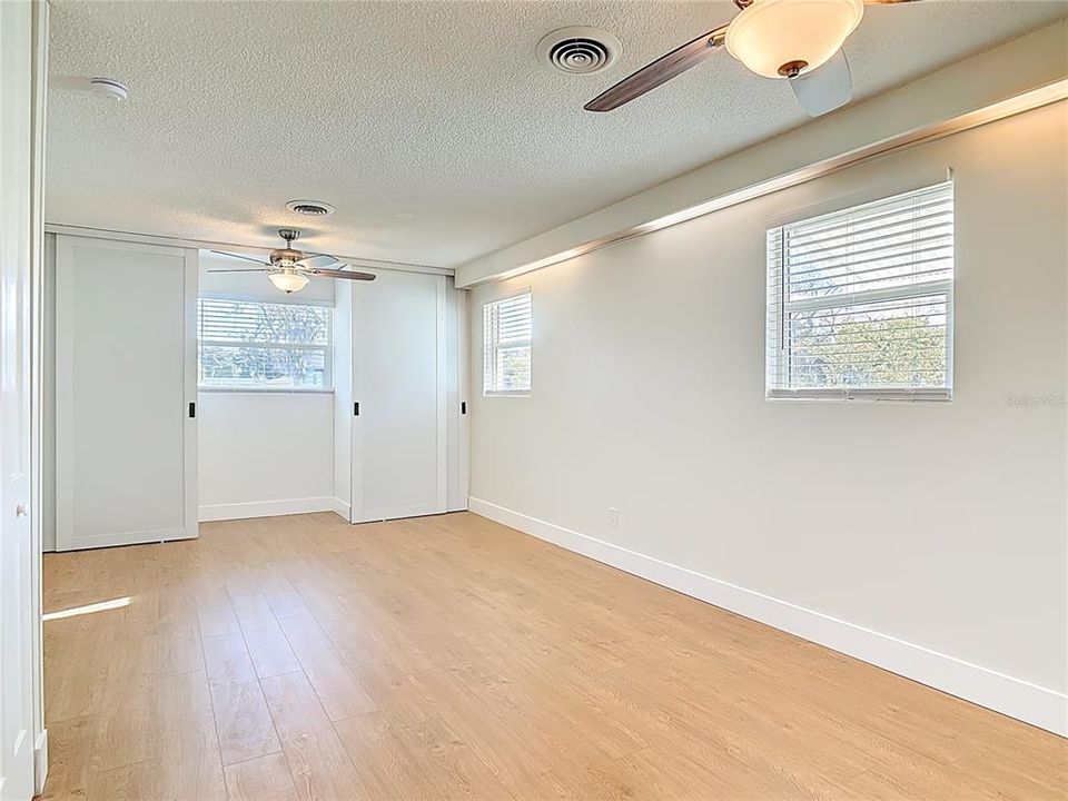 En Venta: $224,999 (2 camas, 2 baños, 1555 Pies cuadrados)