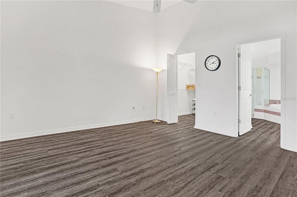 For Sale: $299,000 (3 beds, 2 baths, 1447 Square Feet)