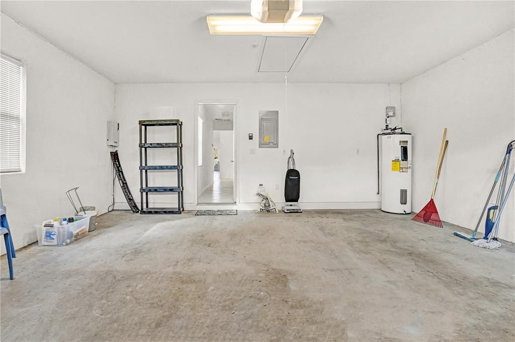 For Sale: $299,000 (3 beds, 2 baths, 1447 Square Feet)