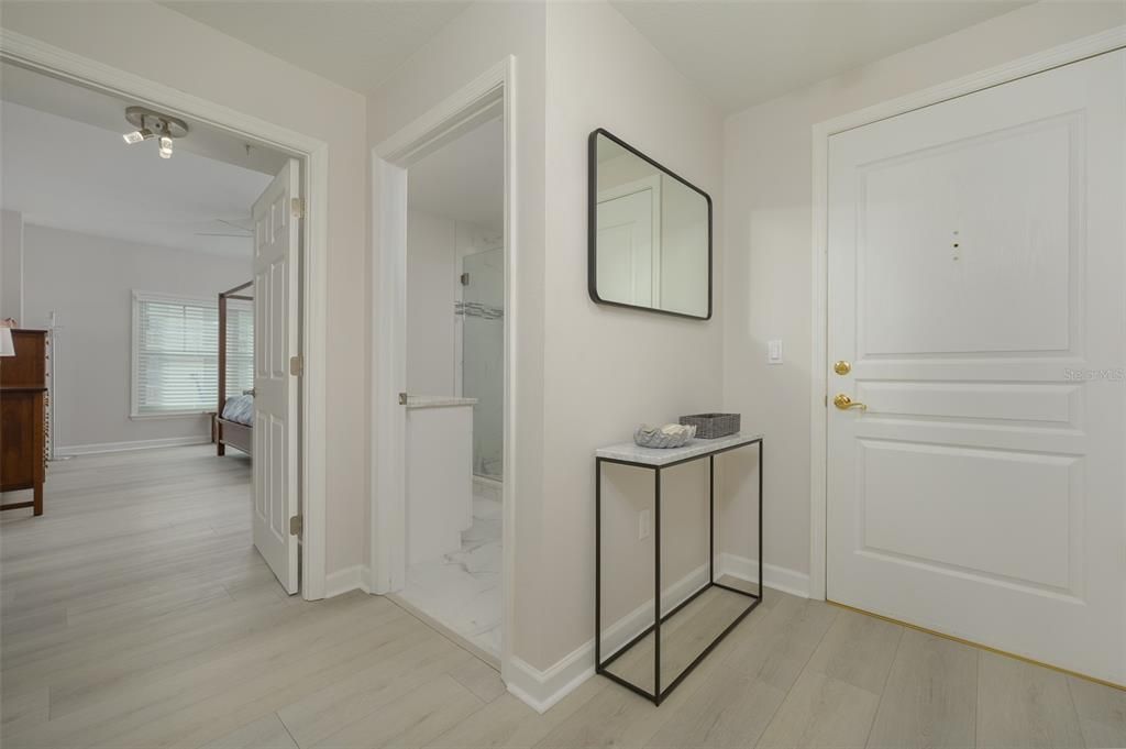 待售: $459,900 (2 贝兹, 1 浴室, 1085 平方英尺)