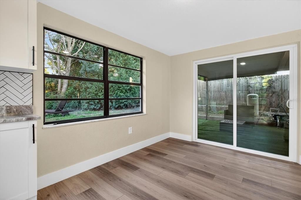 For Sale: $335,995 (5 beds, 2 baths, 1440 Square Feet)