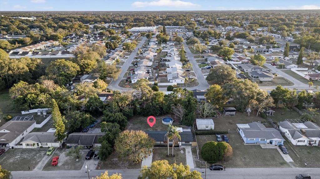 For Sale: $335,995 (5 beds, 2 baths, 1440 Square Feet)