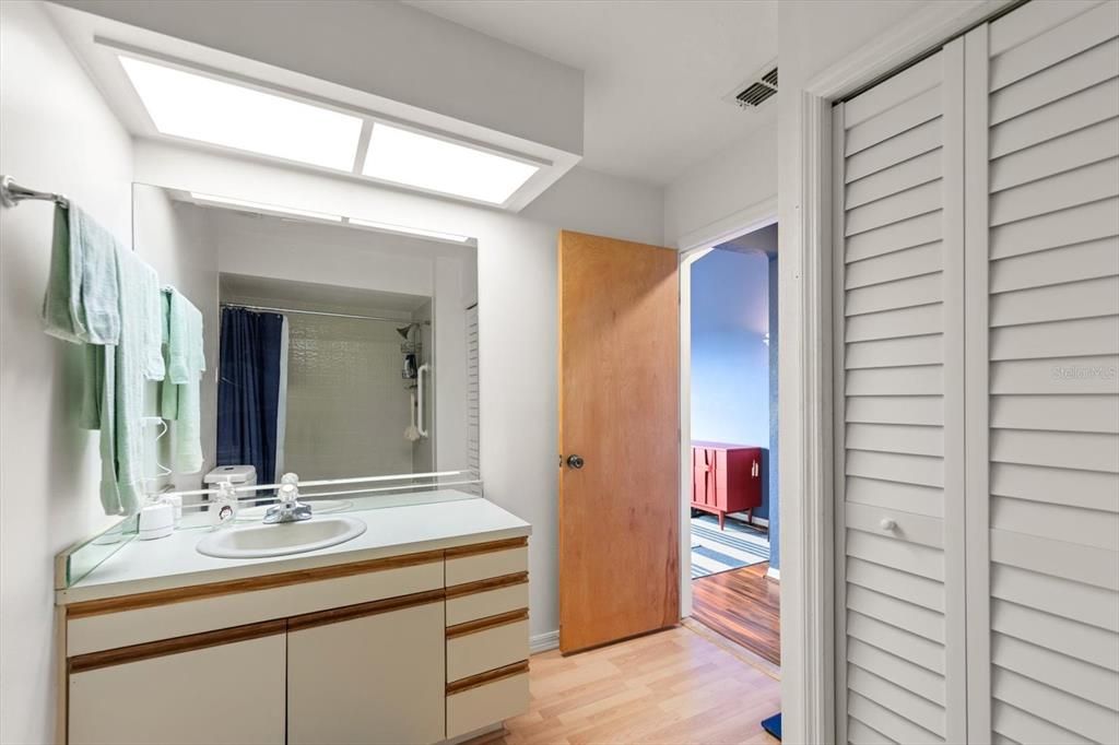 For Sale: $469,900 (3 beds, 3 baths, 1506 Square Feet)