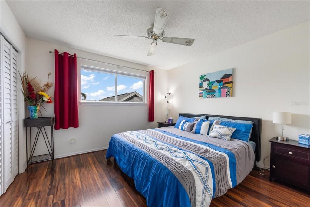 For Sale: $469,900 (3 beds, 3 baths, 1506 Square Feet)