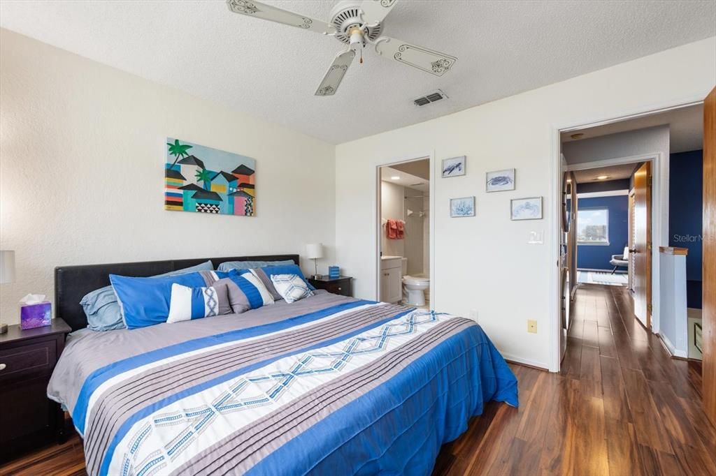 For Sale: $469,900 (3 beds, 3 baths, 1506 Square Feet)