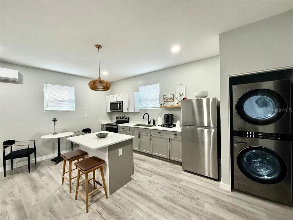 En Renta: $2,000 (1 camas, 1 baños, 1050 Pies cuadrados)