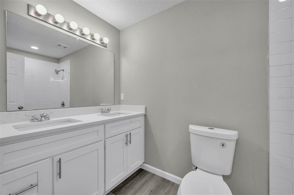 For Rent: $2,400 (3 beds, 2 baths, 1200 Square Feet)