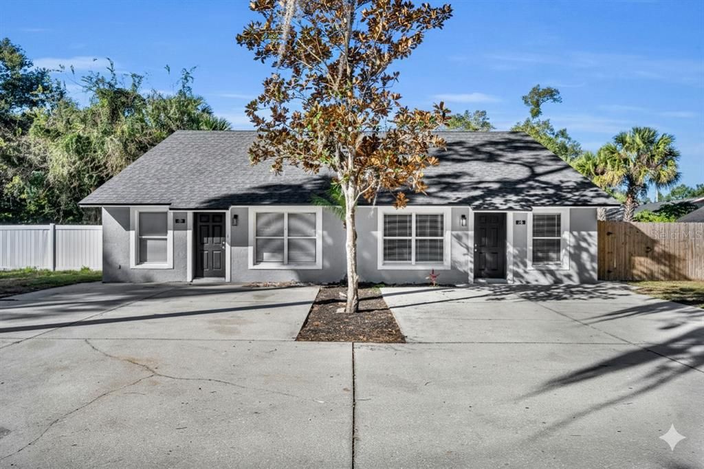 For Rent: $2,400 (3 beds, 2 baths, 1200 Square Feet)