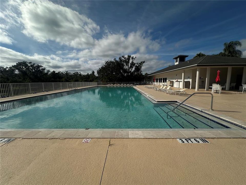 Active With Contract: $699,000 (3 beds, 3 baths, 2715 Square Feet)