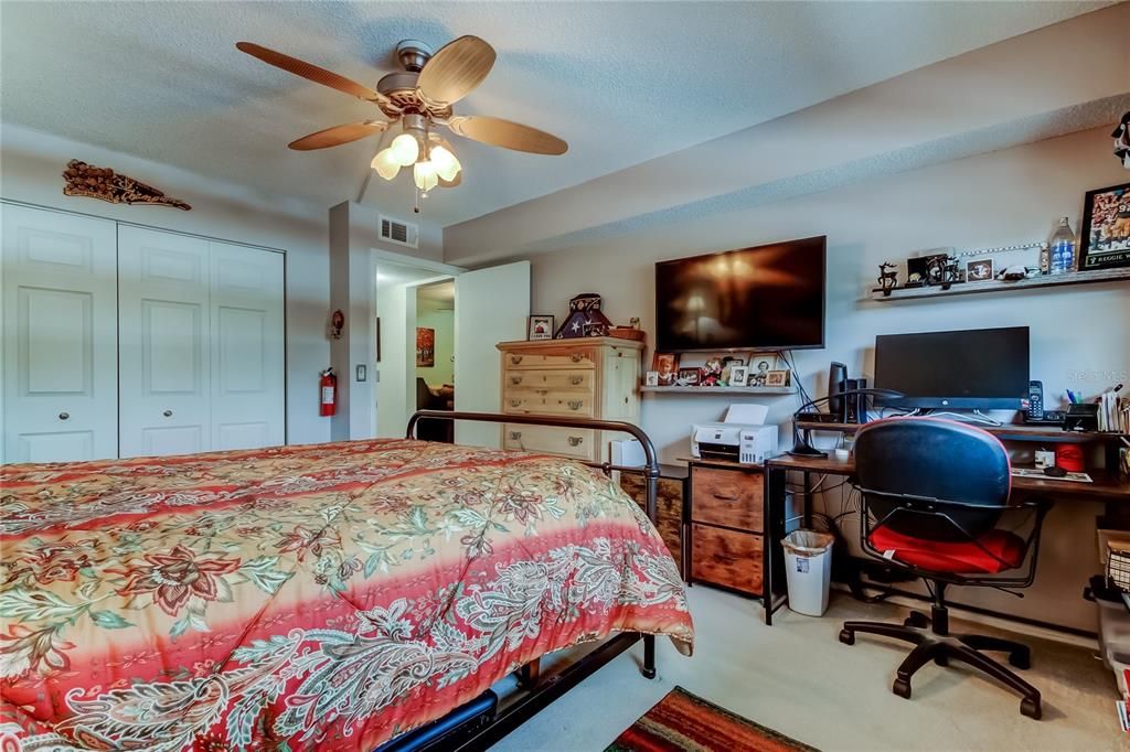 For Sale: $235,000 (2 beds, 2 baths, 1440 Square Feet)