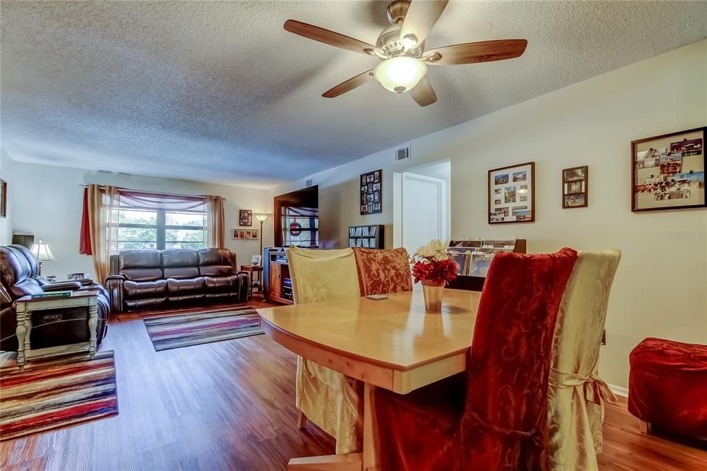 For Sale: $235,000 (2 beds, 2 baths, 1440 Square Feet)