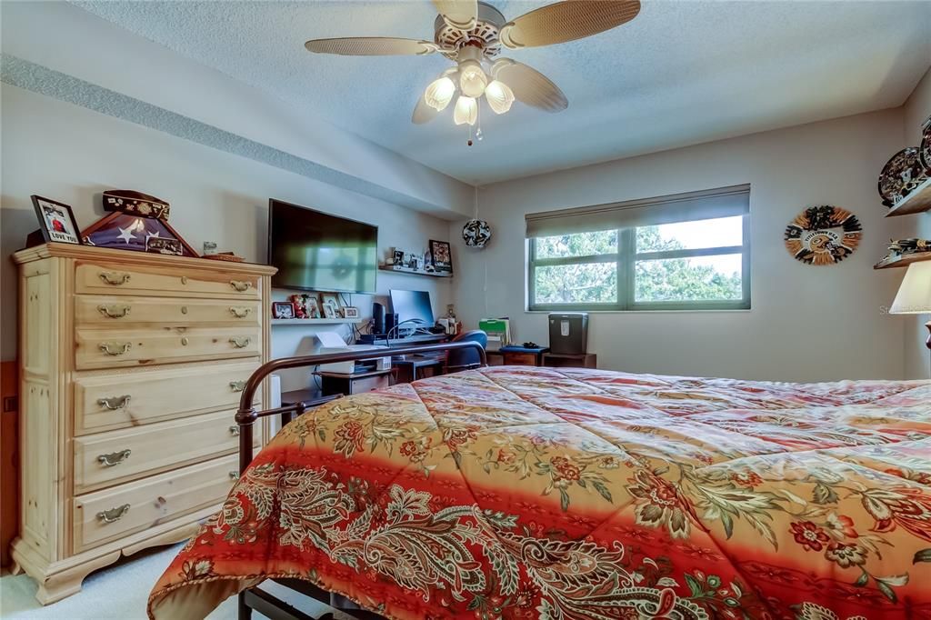 For Sale: $235,000 (2 beds, 2 baths, 1440 Square Feet)