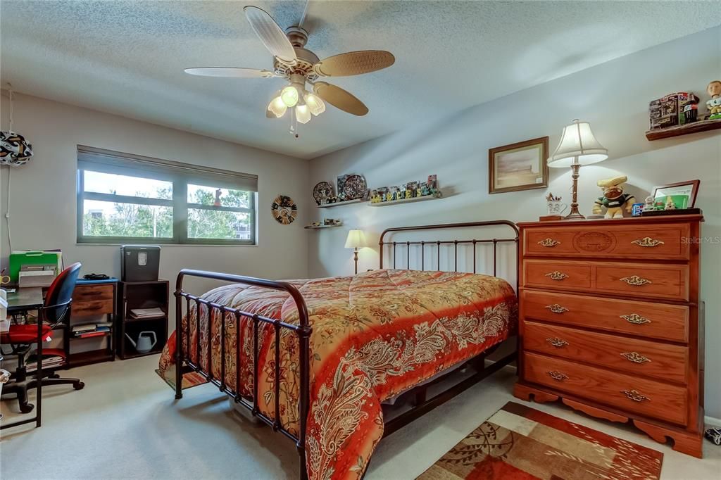 For Sale: $235,000 (2 beds, 2 baths, 1440 Square Feet)