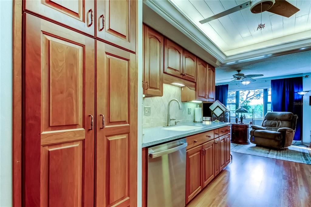 For Sale: $235,000 (2 beds, 2 baths, 1440 Square Feet)