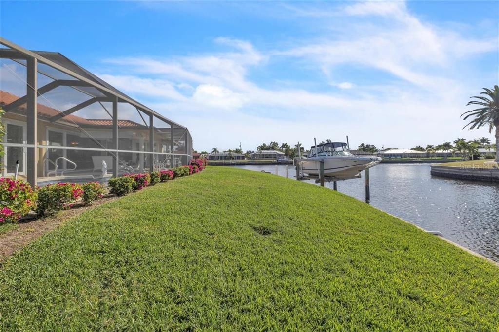 На продажу: $725,000 (3 спален, 2 ванн, 1748 Квадратных фут)