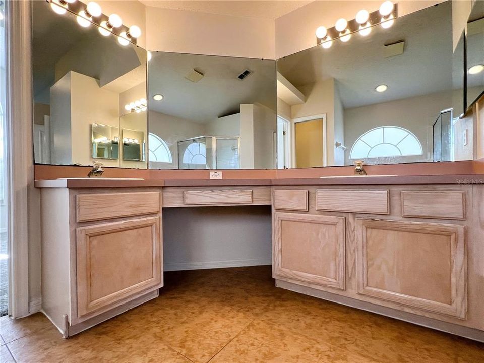 En Renta: $2,950 (3 camas, 2 baños, 2093 Pies cuadrados)