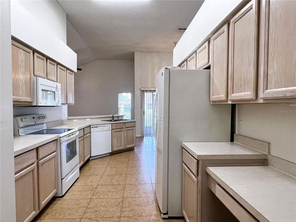 En Renta: $2,950 (3 camas, 2 baños, 2093 Pies cuadrados)