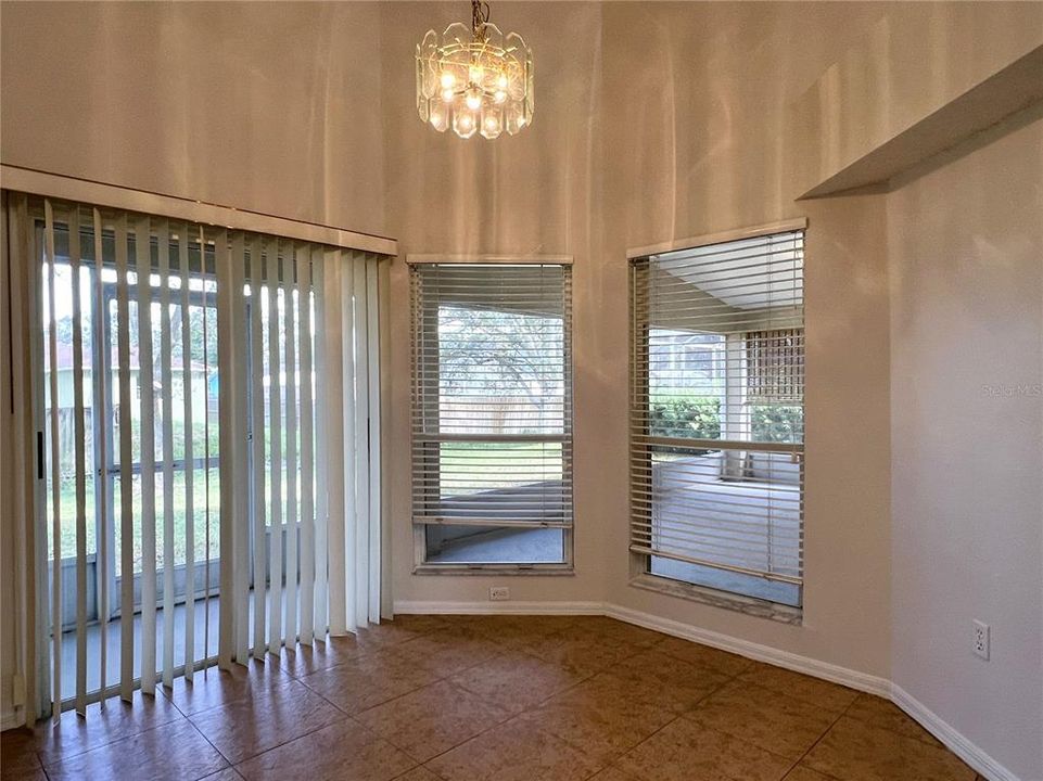 En Renta: $2,950 (3 camas, 2 baños, 2093 Pies cuadrados)