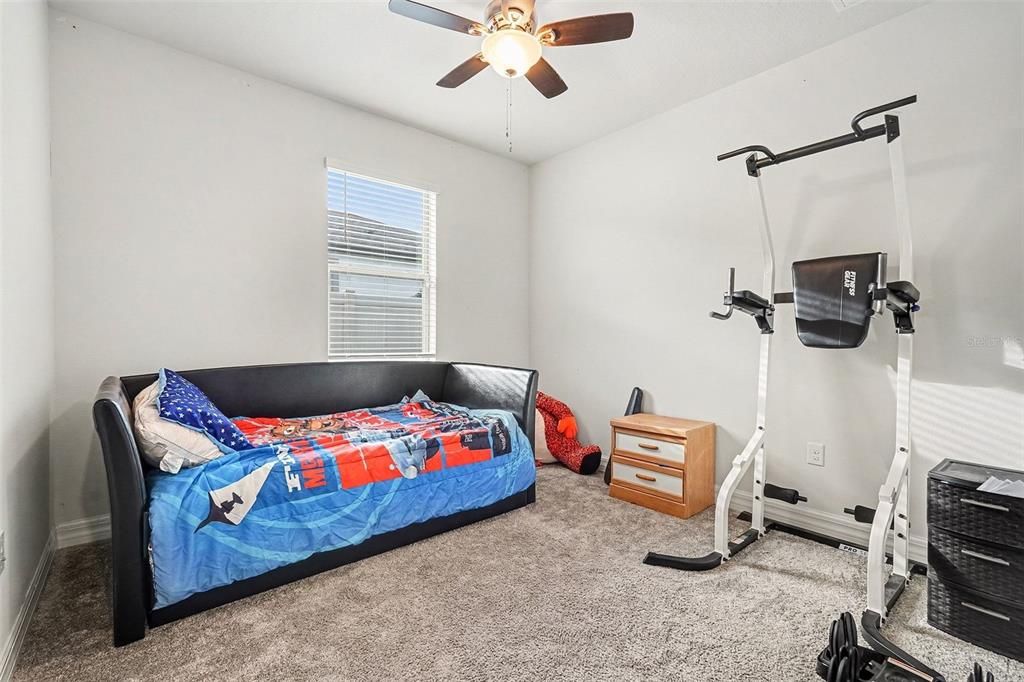 For Sale: $470,000 (4 beds, 3 baths, 2493 Square Feet)