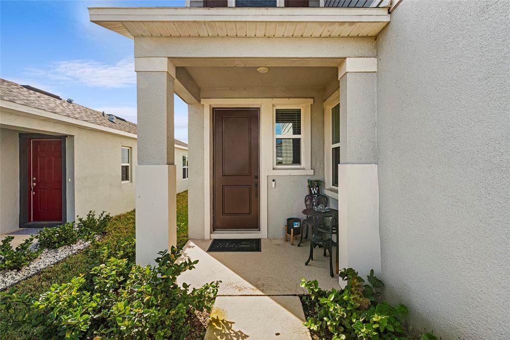 For Sale: $390,000 (5 beds, 3 baths, 2589 Square Feet)