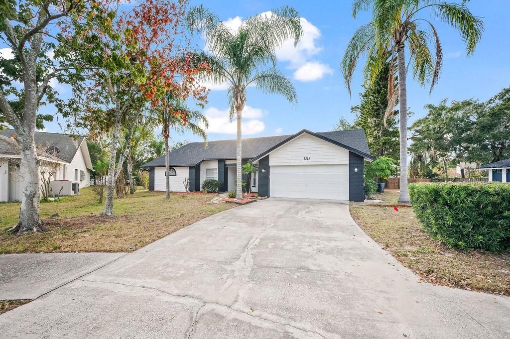 待售: $475,000 (4 贝兹, 2 浴室, 2156 平方英尺)