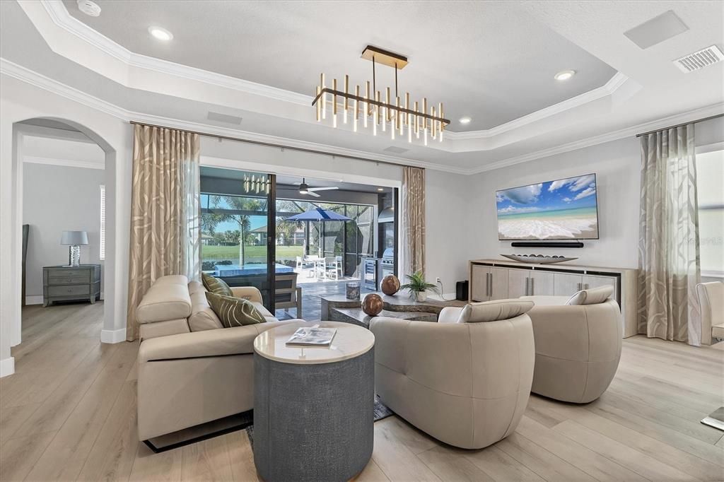 На продажу: $1,285,000 (4 спален, 2 ванн, 2248 Квадратных фут)