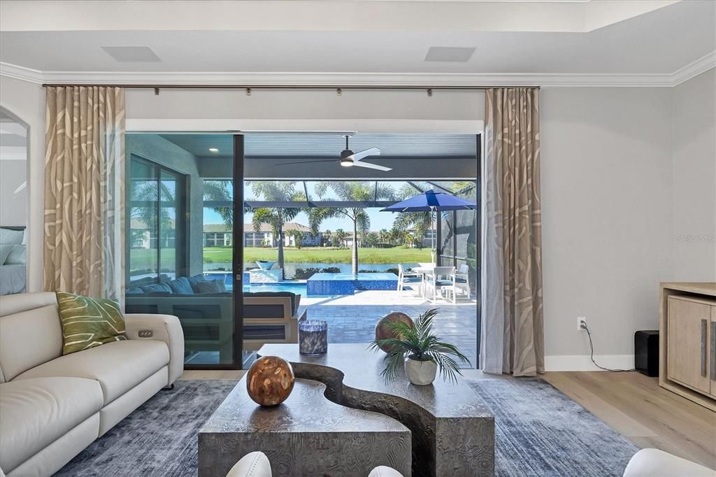 На продажу: $1,285,000 (4 спален, 2 ванн, 2248 Квадратных фут)