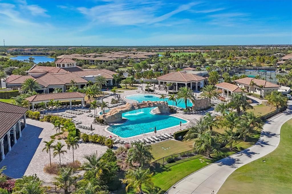 На продажу: $1,285,000 (4 спален, 2 ванн, 2248 Квадратных фут)