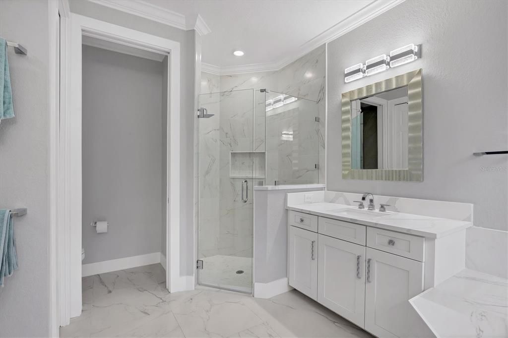 На продажу: $1,285,000 (4 спален, 2 ванн, 2248 Квадратных фут)