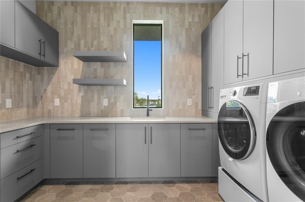 待售: $9,800,000 (5 贝兹, 5 浴室, 6800 平方英尺)