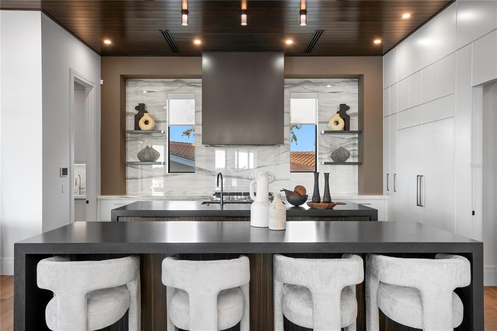 待售: $9,800,000 (5 贝兹, 5 浴室, 6800 平方英尺)