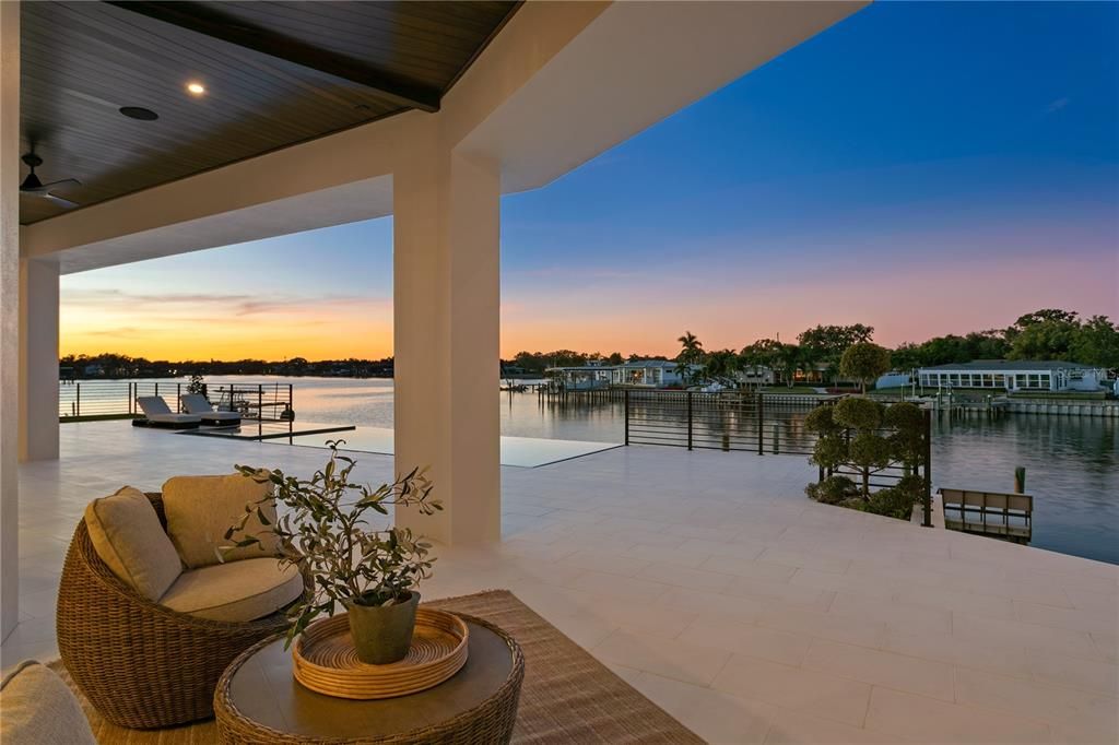 待售: $9,800,000 (5 贝兹, 5 浴室, 6800 平方英尺)