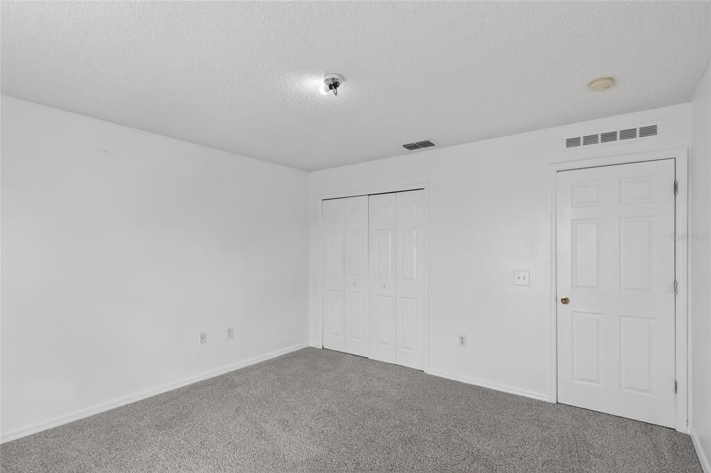 For Sale: $364,999 (4 beds, 2 baths, 2798 Square Feet)