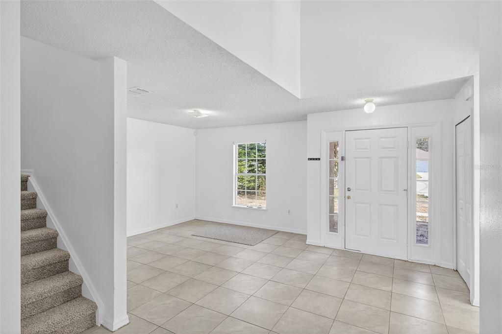 For Sale: $364,999 (4 beds, 2 baths, 2798 Square Feet)