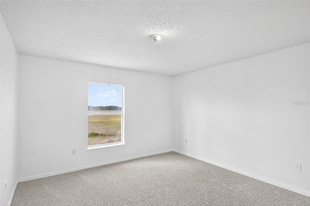 For Sale: $364,999 (4 beds, 2 baths, 2798 Square Feet)