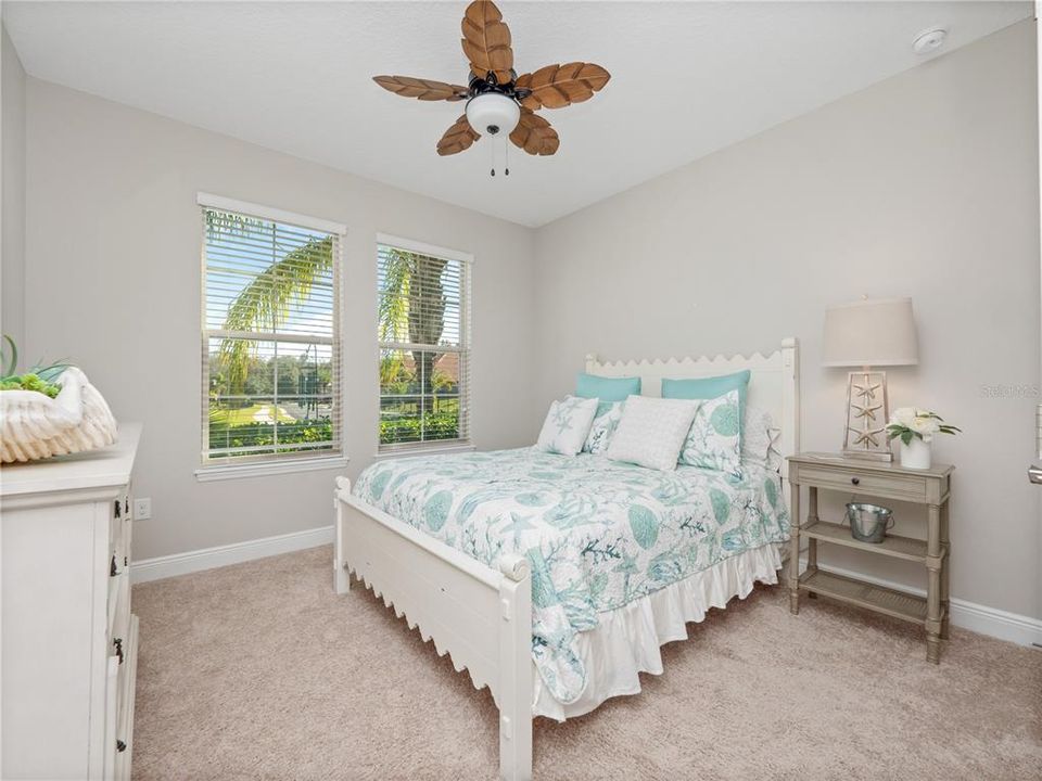 待售: $515,000 (4 贝兹, 3 浴室, 2105 平方英尺)