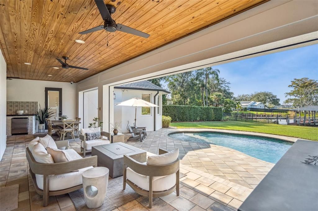 For Sale: $3,725,000 (5 beds, 4 baths, 4875 Square Feet)