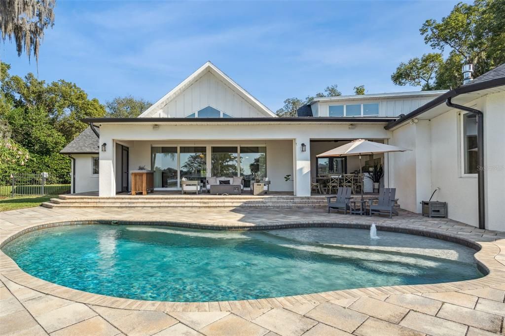 For Sale: $3,725,000 (5 beds, 4 baths, 4875 Square Feet)