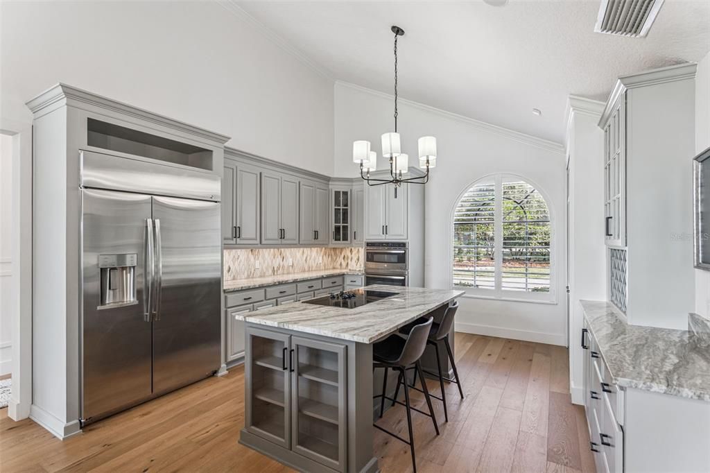 For Sale: $3,725,000 (5 beds, 4 baths, 4875 Square Feet)