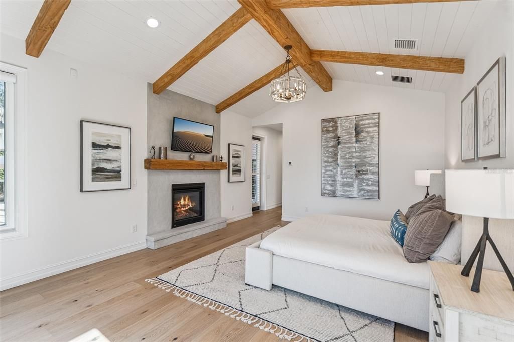 For Sale: $3,725,000 (5 beds, 4 baths, 4875 Square Feet)