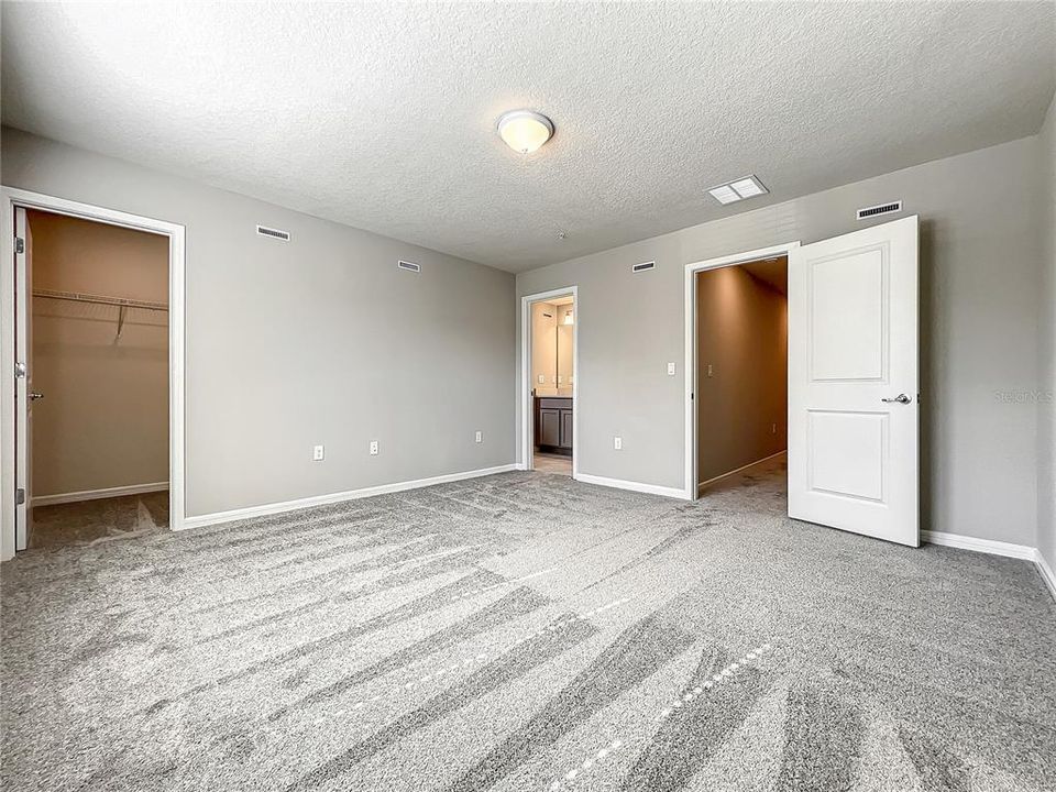 En Renta: $2,800 (3 camas, 2 baños, 1782 Pies cuadrados)