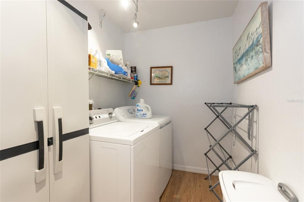 En Venta: $389,000 (3 camas, 2 baños, 1405 Pies cuadrados)