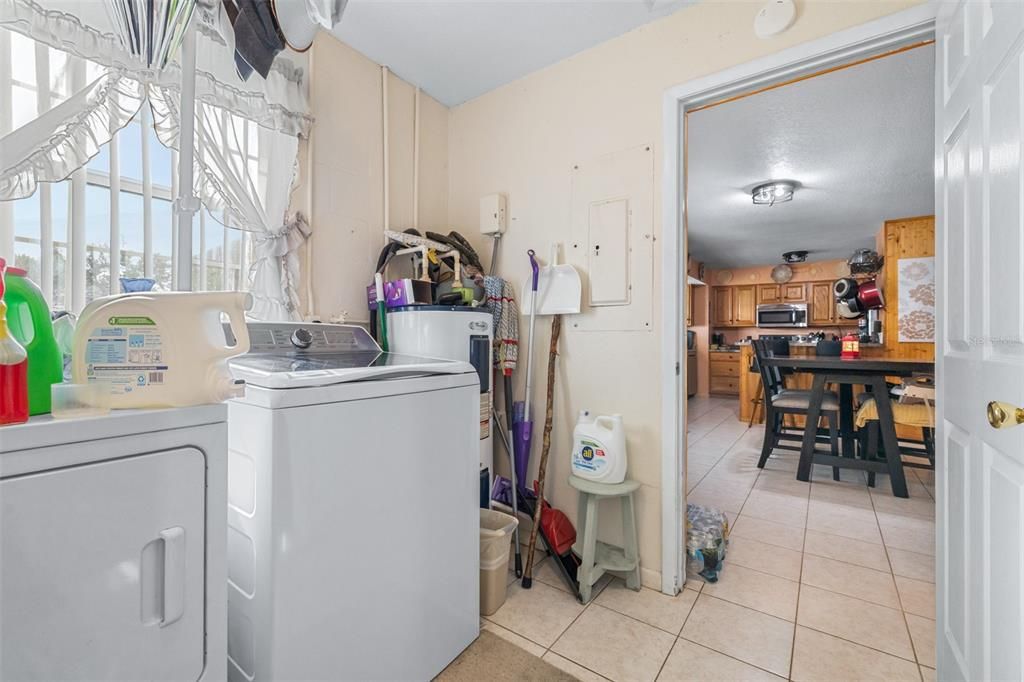 待售: $479,900 (3 贝兹, 2 浴室, 1664 平方英尺)