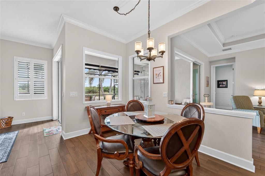 For Sale: $529,000 (3 beds, 3 baths, 2547 Square Feet)