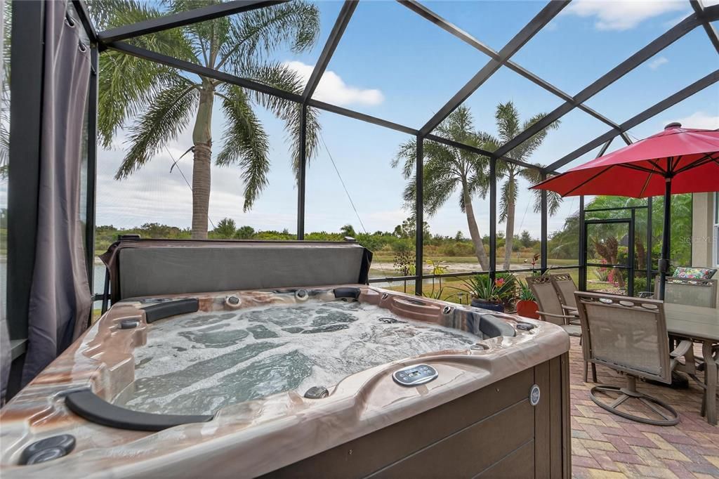 For Sale: $529,000 (3 beds, 3 baths, 2547 Square Feet)