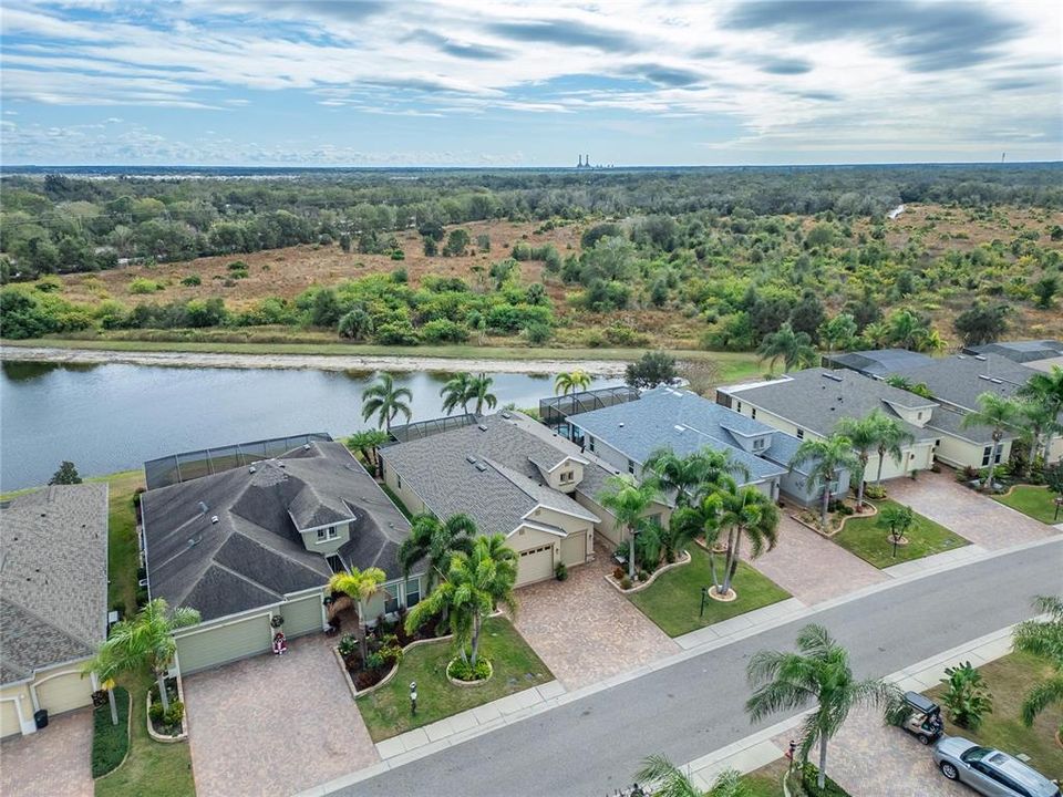 For Sale: $529,000 (3 beds, 3 baths, 2547 Square Feet)