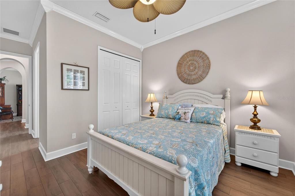 For Sale: $529,000 (3 beds, 3 baths, 2547 Square Feet)