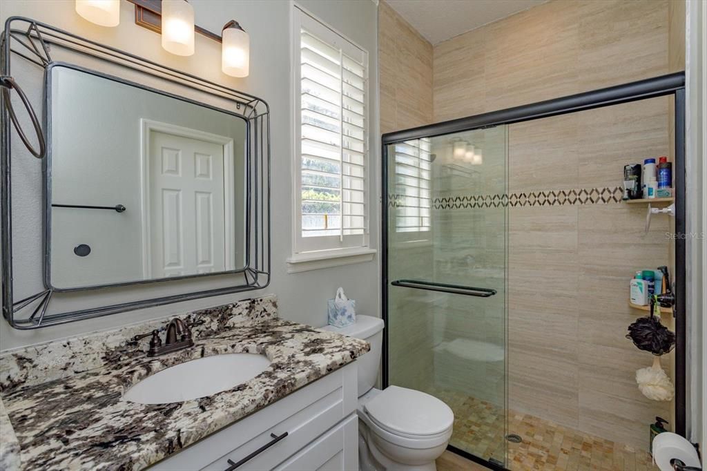 En Venta: $1,200,000 (5 camas, 4 baños, 3385 Pies cuadrados)