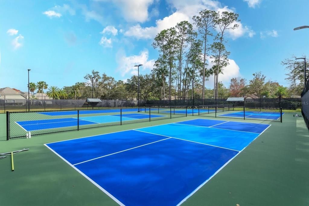 En Venta: $1,200,000 (5 camas, 4 baños, 3385 Pies cuadrados)