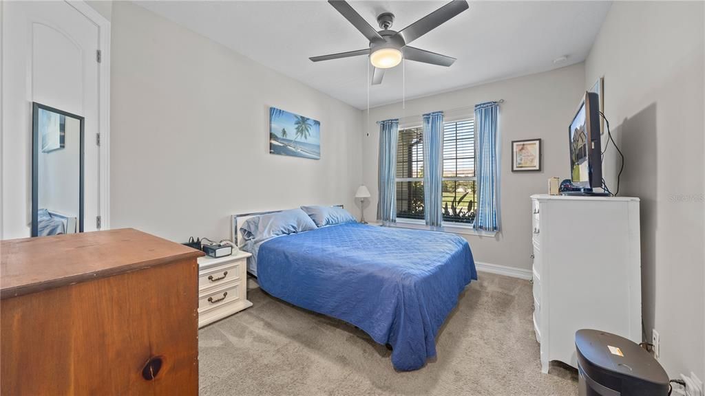 For Sale: $789,900 (5 beds, 4 baths, 3765 Square Feet)